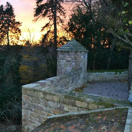 לינה וארוחת בוקר Chateau De Peufeilhoux