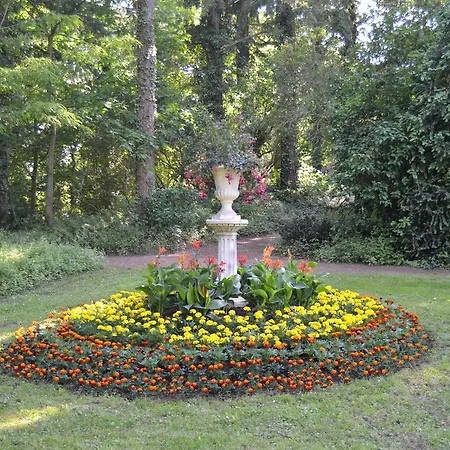 城堡佩费尔住宿加早餐旅馆 5*