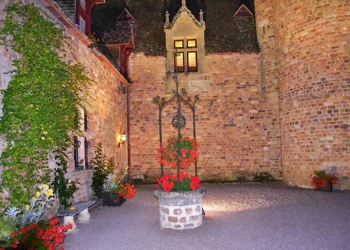 Bed & Breakfast Chateau De Peufeilhoux